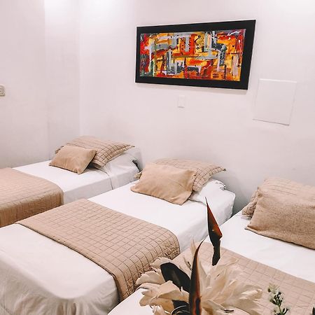 Hotel Radoa El Banco  Екстер'єр фото