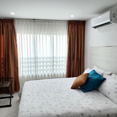 Hotel Radoa El Banco  Екстер'єр фото