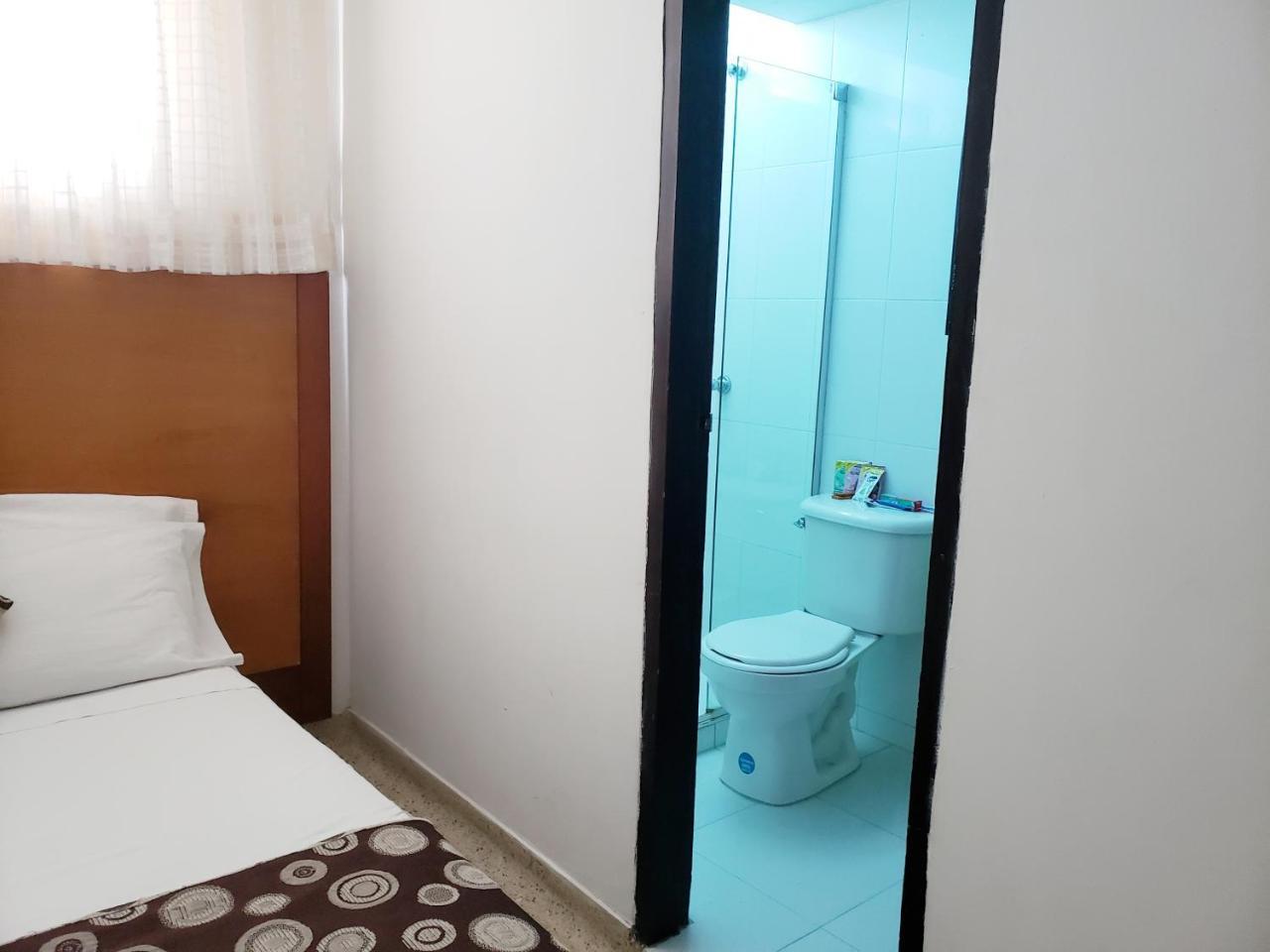 Hotel Radoa El Banco  Екстер'єр фото